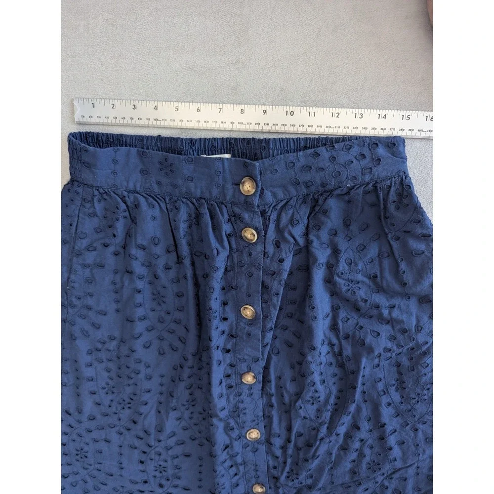 LOFT Blue Eyelet Cotton Midi Skirt Size 8 Button Front A-Line Lined Cottagecore - Picture 3 of 6